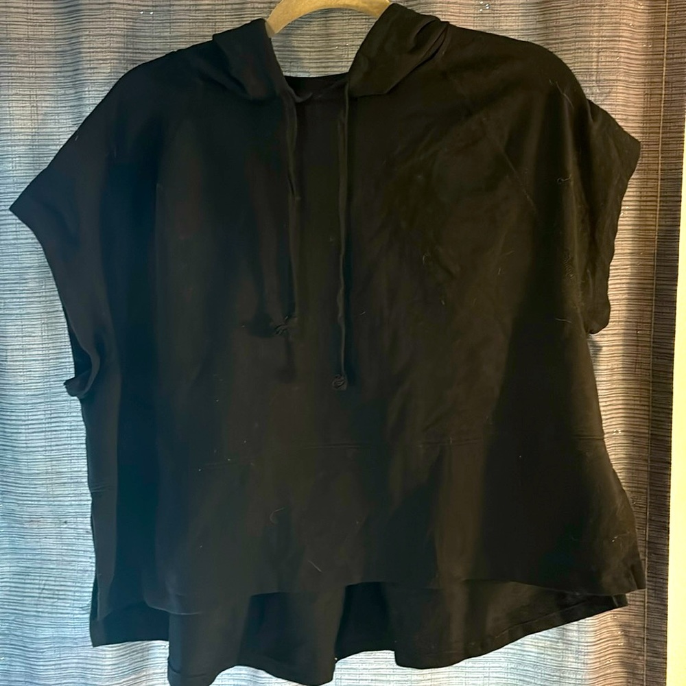 Hooded, sleeveless Sweatshirt